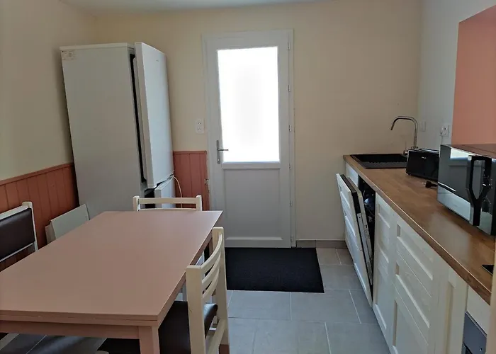 Maison Avec Jacuzzi Proche Plages * Avrille (Vendee)